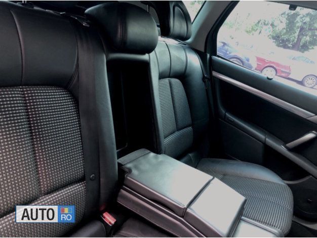 Second-hand Peugeot 407 116 CP (85 kW) 2005 Argintiu Break