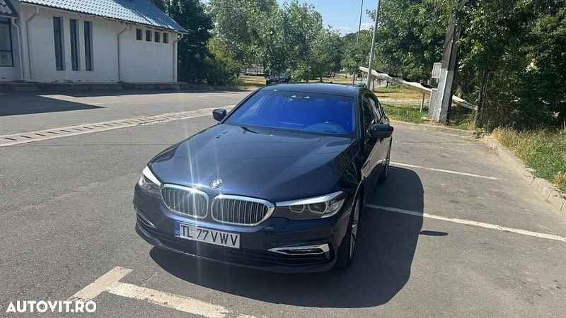 Culoarealbastru Utilizat 2017 BMW 520 Efficient Dynamics Berlinǎ | 21.000 EUR (Preț OK) - Imagine 1/4