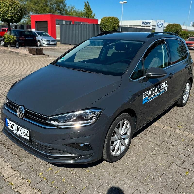 Utilizat 2021 VW Golf VIII Highline | 27.405 EUR (Puțin scump) - Imagine 1/1