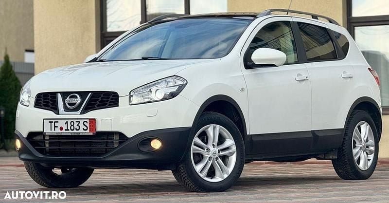 Culoarealb Utilizat 2011 Nissan Qashqai Tekna SUV | 7.890 EUR (Preț OK) - Imagine 1/4