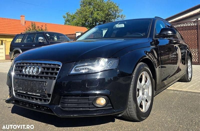 Culoarenegru Utilizat 2009 Audi A4 Break | 5.950 EUR (Preț OK) - Imagine 1/4