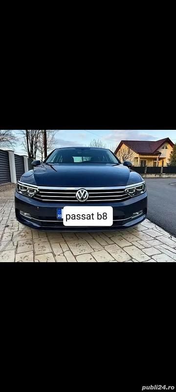 Utilizat 2015 VW Passat Berlinǎ | 12.400 EUR (Preț bun) - Imagine 1/4