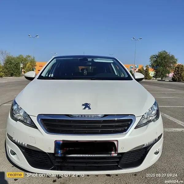 Utilizat 2015 Peugeot 308 Break | 6.500 EUR (Puțin scump) - Imagine 1/4