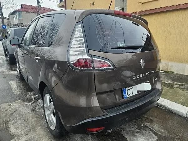 Second-hand Renault Scénic III 110 CP (80 kW) 2013 Monovolum