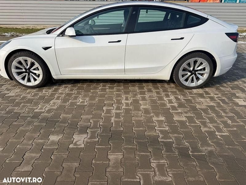 Second-hand Tesla Model 3 366 kW (498 CP) 2023 Culoarealb Berlinǎ
