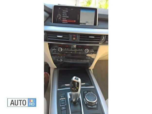 Second-hand BMW X5 Sport Line 231 CP (169 kW) 2015 Alb SUV