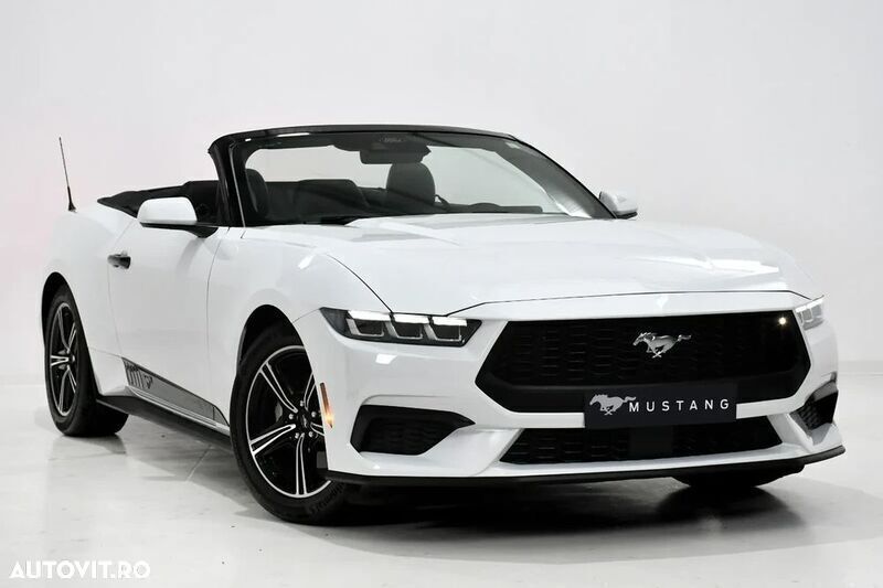 Alb Utilizat 2024 Ford Mustang Cabrio | 49.990 EUR - Imagine 1/4