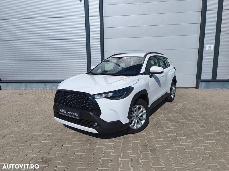 Culoarealb Nouă 2025 Toyota Corolla Cross SUV | 30.490 EUR - Imagine 1/4