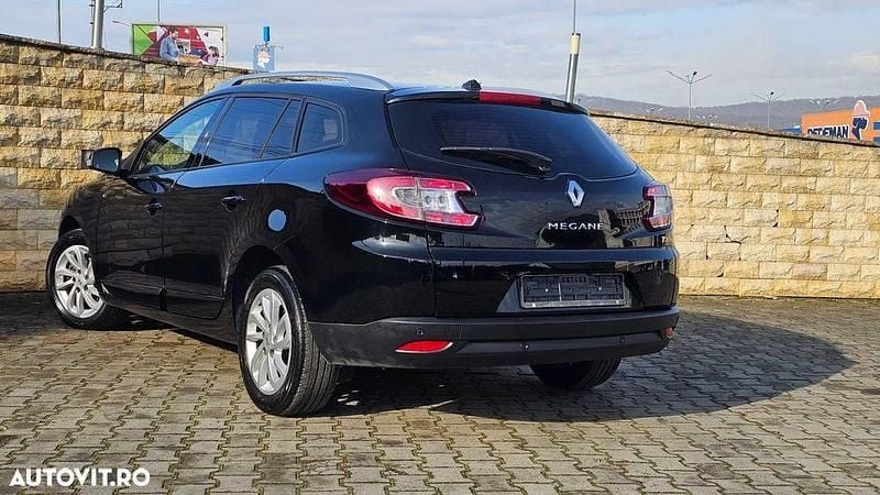 Second-hand Renault Mégane GrandTour Bose Edition 132 CP (97 kW) 2014 Negru Break