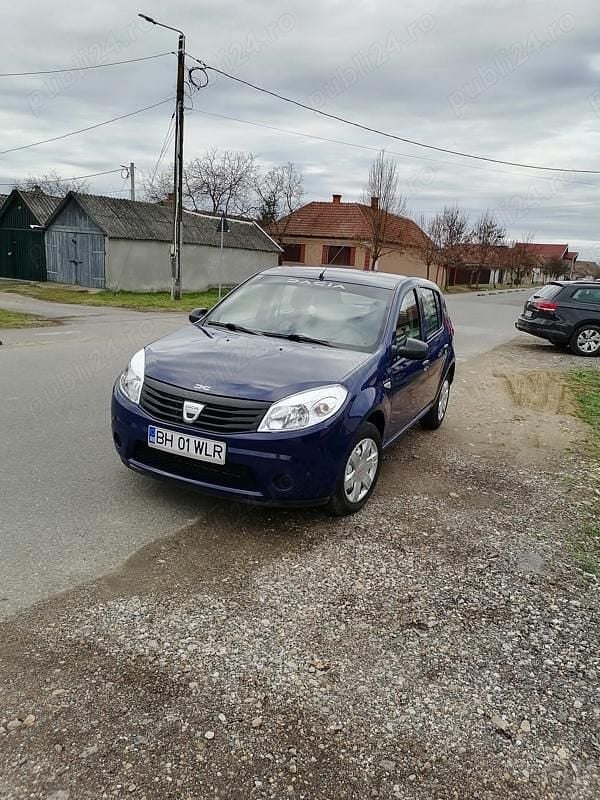 Second-hand Dacia Sandero 75 CP (55 kW) 2009 Hatchback