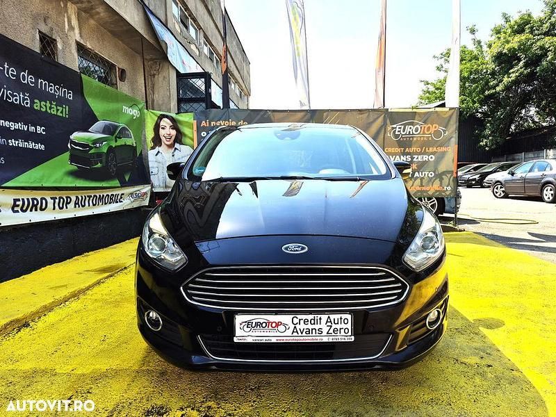 Second-hand Ford S-MAX Titanium 150 CP (110 kW) 2020 Culoarenegru Monovolum