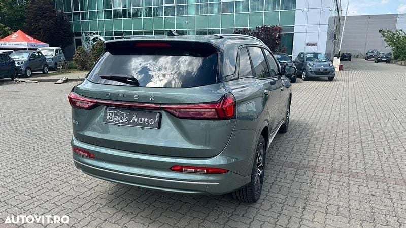 Second-hand DFSK E5 181 CP (133 kW) 2024 Culoareverde SUV