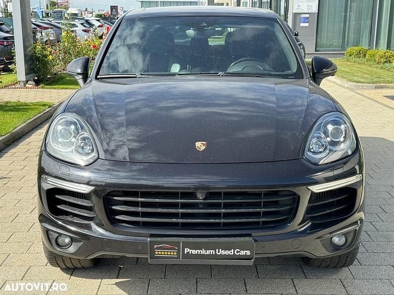 Second-hand Porsche Cayenne 262 CP (192 kW) 2017 Culoarenegru SUV