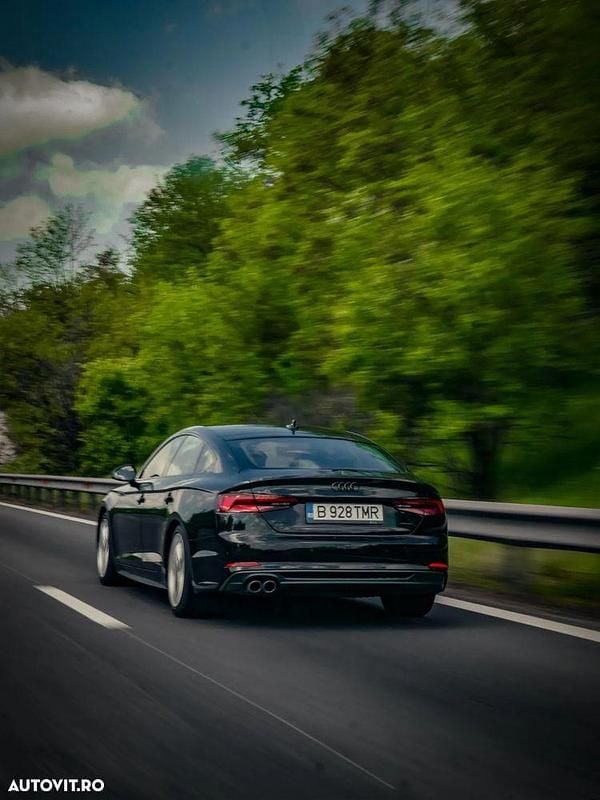 Culoarenegru Utilizat 2017 Audi A5 Sportback S-Line Hatchback | 24.000 EUR (Puțin scump) - Imagine 1/4