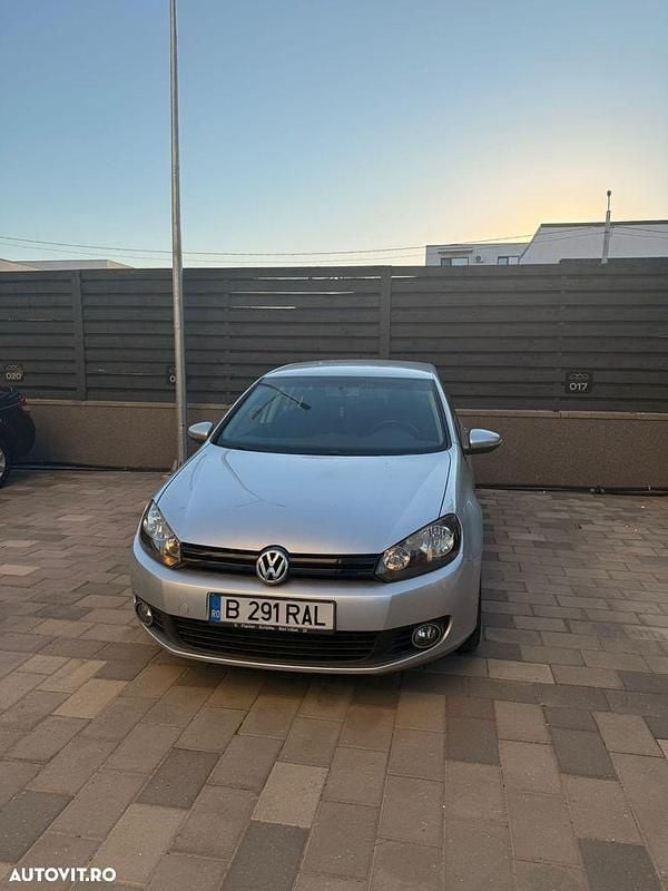 Culoareargint Utilizat 2009 VW Golf VI Comfortline Hatchback | 6.200 EUR (Puțin scump) - Imagine 1/4
