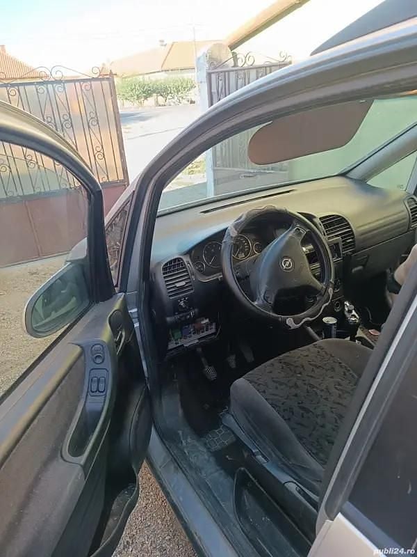 Utilizat 2001 Opel Zafira Monovolum | 1.000 EUR - Imagine 1/4