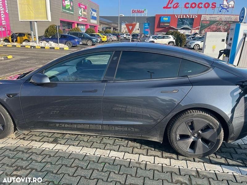 Second-hand Tesla Model 3 208 kW (283 CP) 2023 Culoaregri Berlinǎ