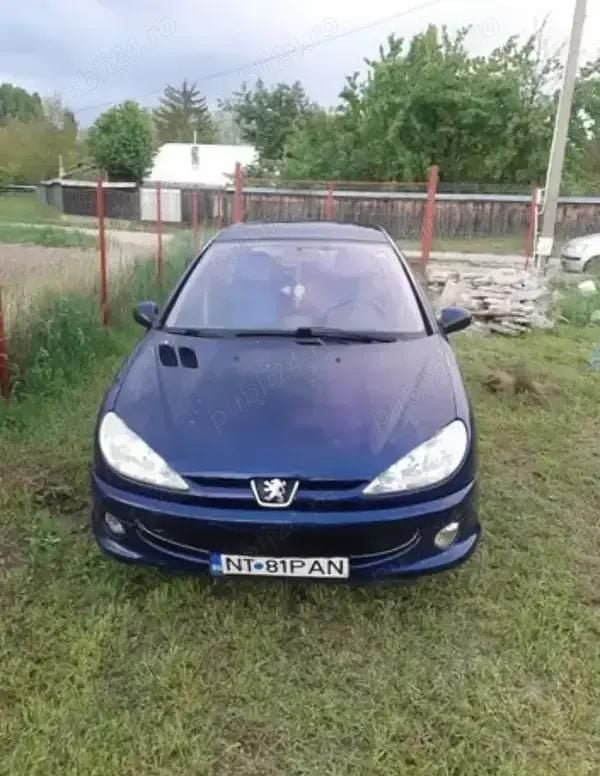 Utilizat 2006 Peugeot 206 Hatchback | 1.000 EUR (Preț bun) - Imagine 1/4