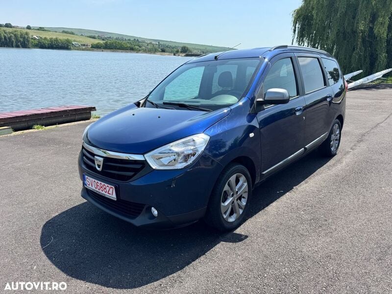 Albastru Utilizat 2015 Dacia Lodgy Lauréate Monovolum | 4.950 EUR (Preț bun) - Imagine 1/4