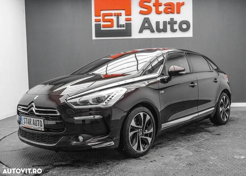 Culoarealte culori Utilizat 2015 Citroën DS5 Hatchback | 9.490 EUR (Preț bun) - Imagine 1/4
