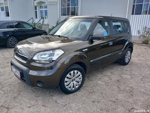 Utilizat 2009 Kia Soul SUV | 3.999 EUR - Imagine 1/4