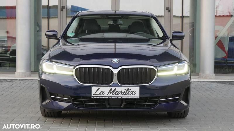 Culoarealbastru Utilizat 2021 BMW 530 Comfort Edition Berlinǎ | 36.300 EUR (Puțin scump) - Imagine 1/4