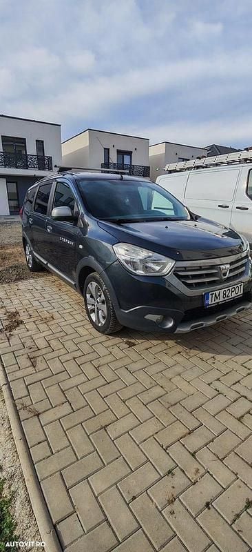Second-hand Dacia Lodgy Stepway 109 CP (80 kW) 2015 Culoaregri Monovolum