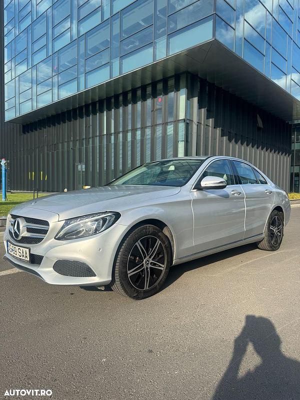 Culoareargint Utilizat 2017 Mercedes C250 Berlinǎ | 22.490 EUR (Preț OK) - Imagine 1/4