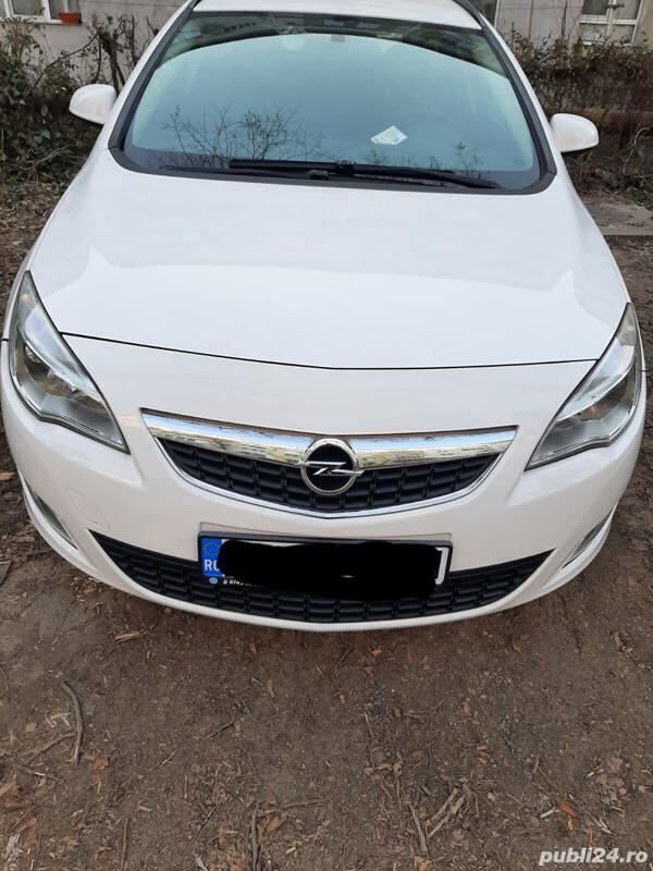 Alb Utilizat 2012 Opel Astra Berlinǎ | 3.800 EUR (Preț OK) - Imagine 1/4