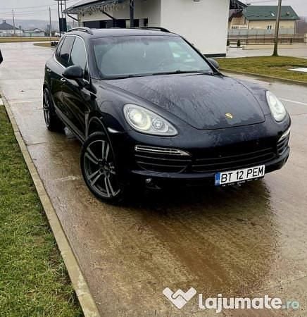 Second-hand Porsche Cayenne 245 CP (180 kW) 2012 SUV