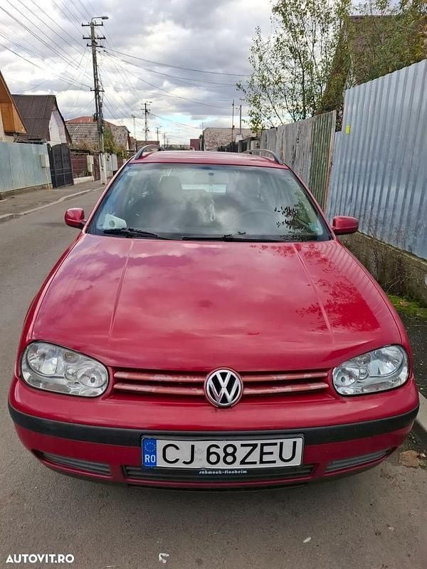 Culoarerosu Utilizat 2004 VW Golf IV Break | 1.500 EUR (Preț OK) - Imagine 1/4