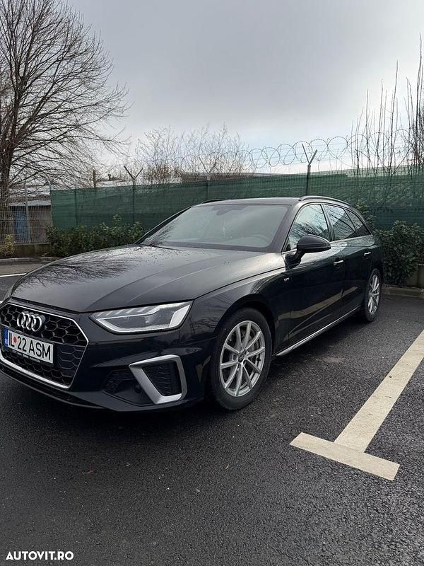 Second-hand Audi A4 Advanced 204 CP (150 kW) 2021 Culoarenegru Break