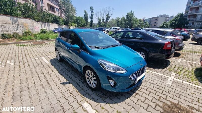 Albastru Utilizat 2017 Ford Fiesta Titanium Hatchback | 11.970 EUR (Preț OK) - Imagine 1/4