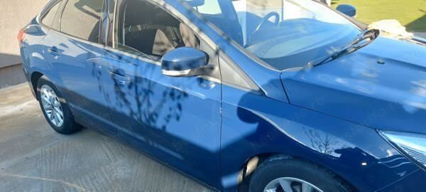 Albastru Utilizat 2017 Ford Focus Berlinǎ | 8.000 EUR (Preț OK) - Imagine 1/4