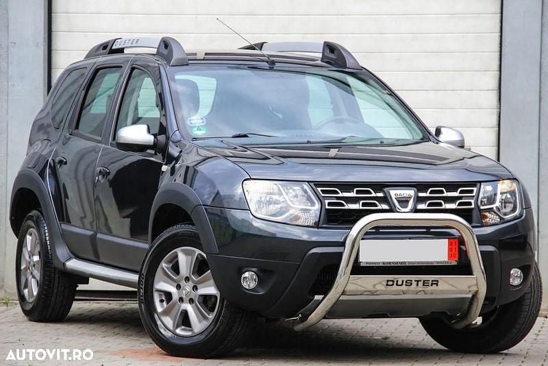 Gri Utilizat 2015 Dacia Duster Prestige SUV | 10.390 EUR (Preț OK) - Imagine 1/4