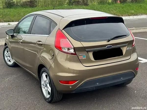 Second-hand Ford Fiesta Titanium 90 CP (66 kW) 2014 Hatchback