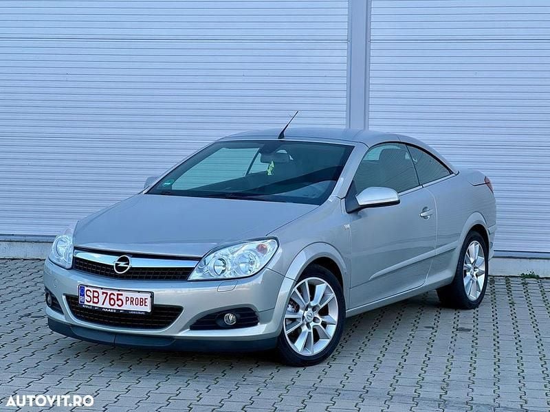 Culoaregalbeuriu Utilizat 2007 Opel Astra Cabriolet Cabrio | 2.850 EUR - Imagine 1/4