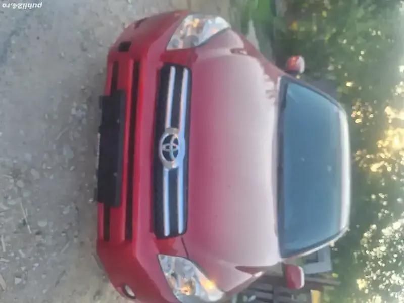Utilizat 2007 Toyota RAV4 SUV | 4.300 EUR (Preț OK) - Imagine 1/4