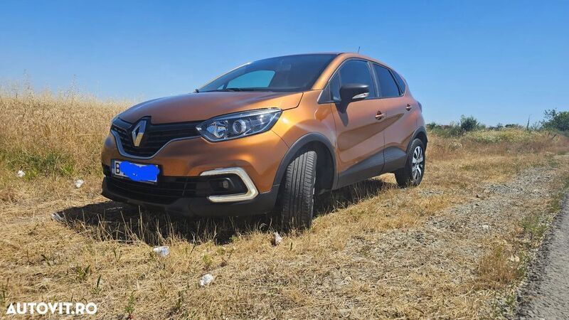 Portocaliu Utilizat 2018 Renault Captur Dynamique SUV | 8.900 EUR (Preț bun) - Imagine 1/4