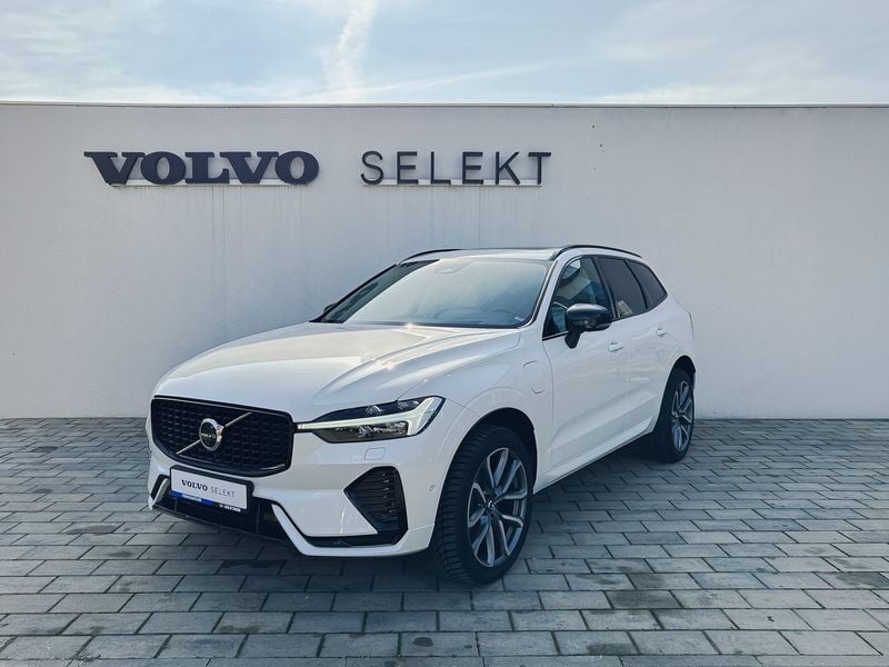 Crystal white pearl Utilizat 2023 Volvo XC60 Ultimate SUV | 61.000 EUR - Imagine 1/4