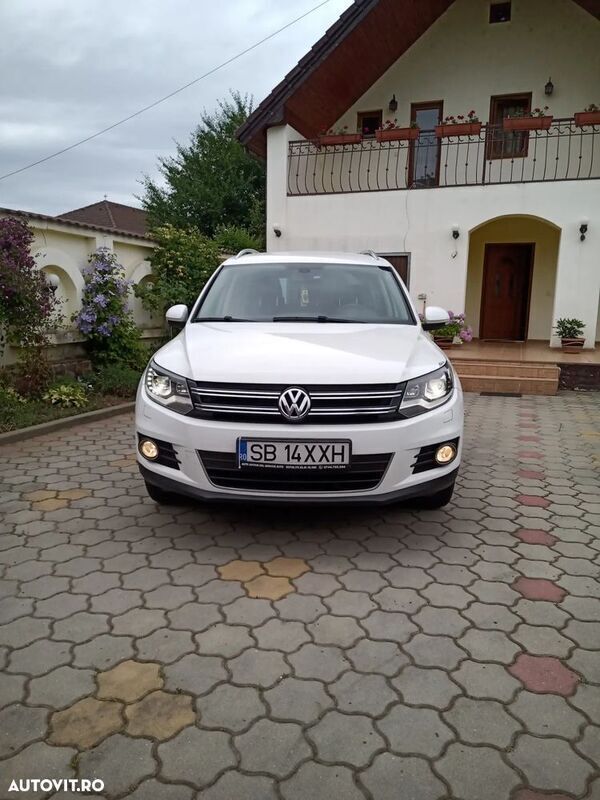 Alb Utilizat 2015 VW Tiguan Trendline SUV | 15.950 EUR (Preț bun) - Imagine 1/4