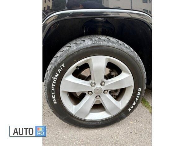 Second-hand Jeep Grand Cherokee Overland 250 CP (183 kW) 2014 Negru SUV