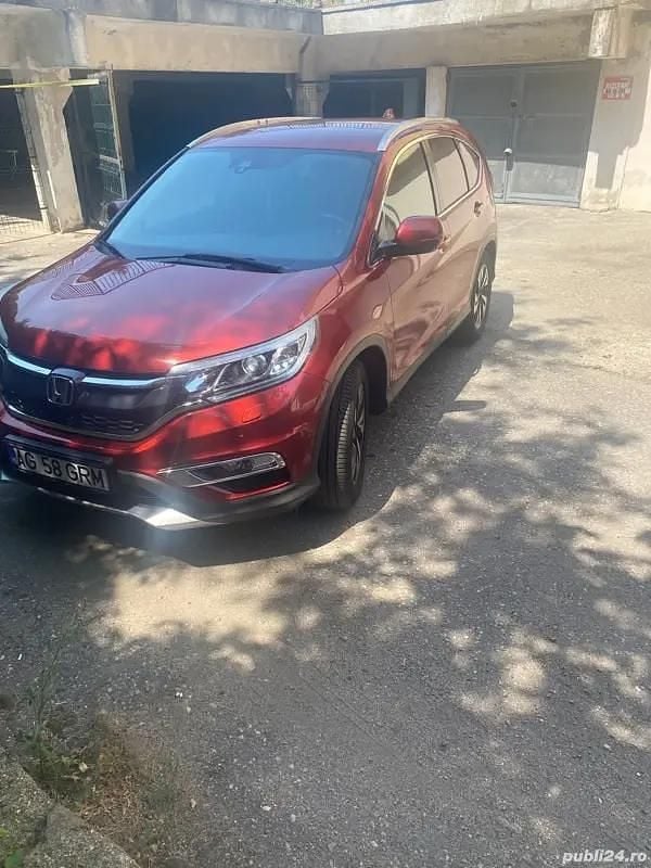 Rosu Utilizat 2015 Honda CR-V SUV | 12.390 EUR (Preț bun) - Imagine 1/4