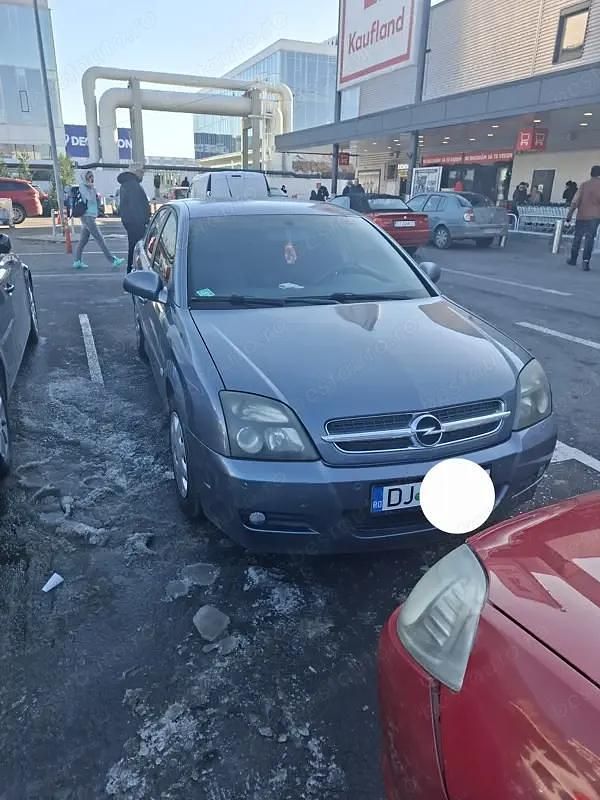 Second-hand Opel Vectra 122 CP (89 kW) 2003 Hatchback