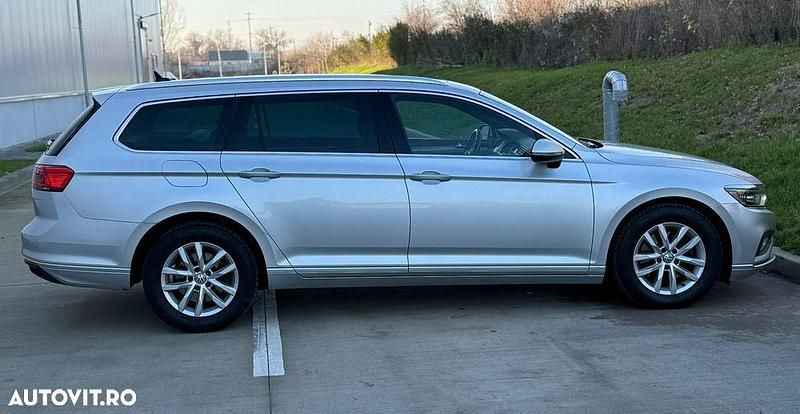 Second-hand VW Passat Comfortline 150 CP (110 kW) 2020 Culoareargint Break