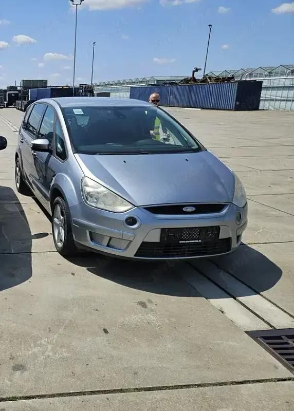 Utilizat 2008 Ford S-MAX Monovolum | 2.700 EUR - Imagine 1/2