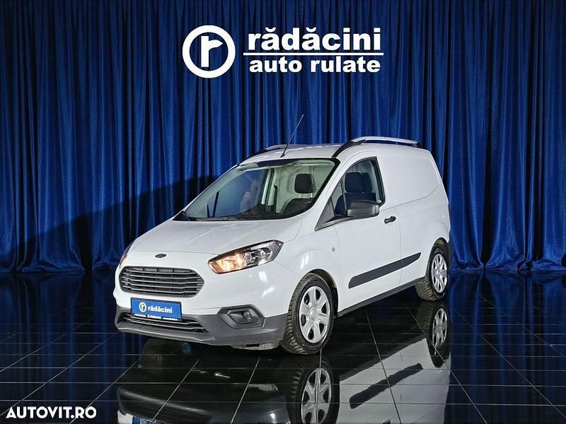 Second-hand Ford Tourneo Courier 100 CP (73 kW) 2020 Alb Monovolum