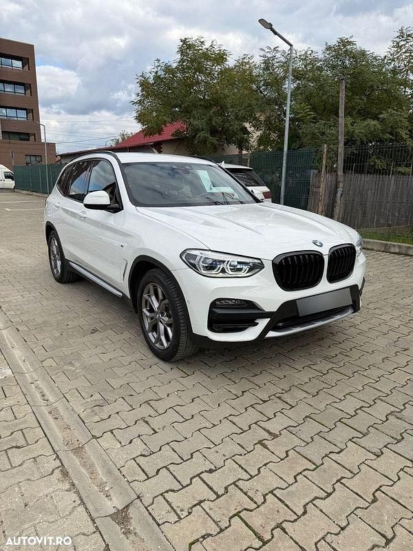 Culoarealb Utilizat 2019 BMW X3 xLine SUV | 32.100 EUR (Preț OK) - Imagine 1/4