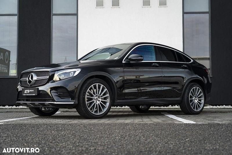 Culoarenegru Utilizat 2018 Mercedes GLC250 Coupe | 31.894 EUR (Puțin scump) - Imagine 1/4