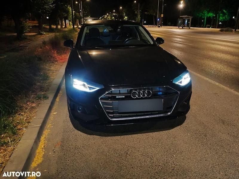 Culoarenegru Utilizat 2020 Audi A4 Advanced Berlinǎ | 27.000 EUR (Preț OK) - Imagine 1/4